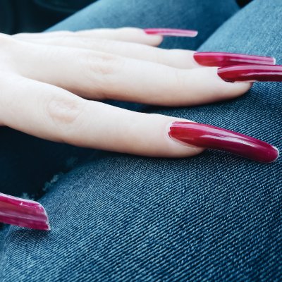 Long nails and hands care - Nailslong.com