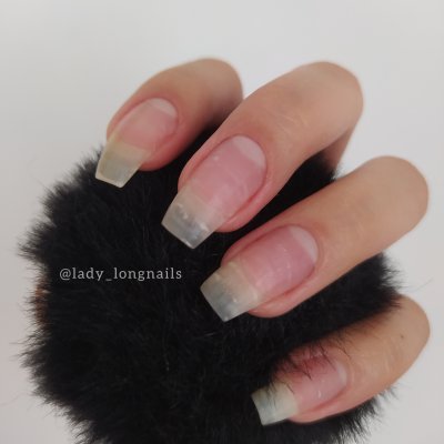 ladylongnails