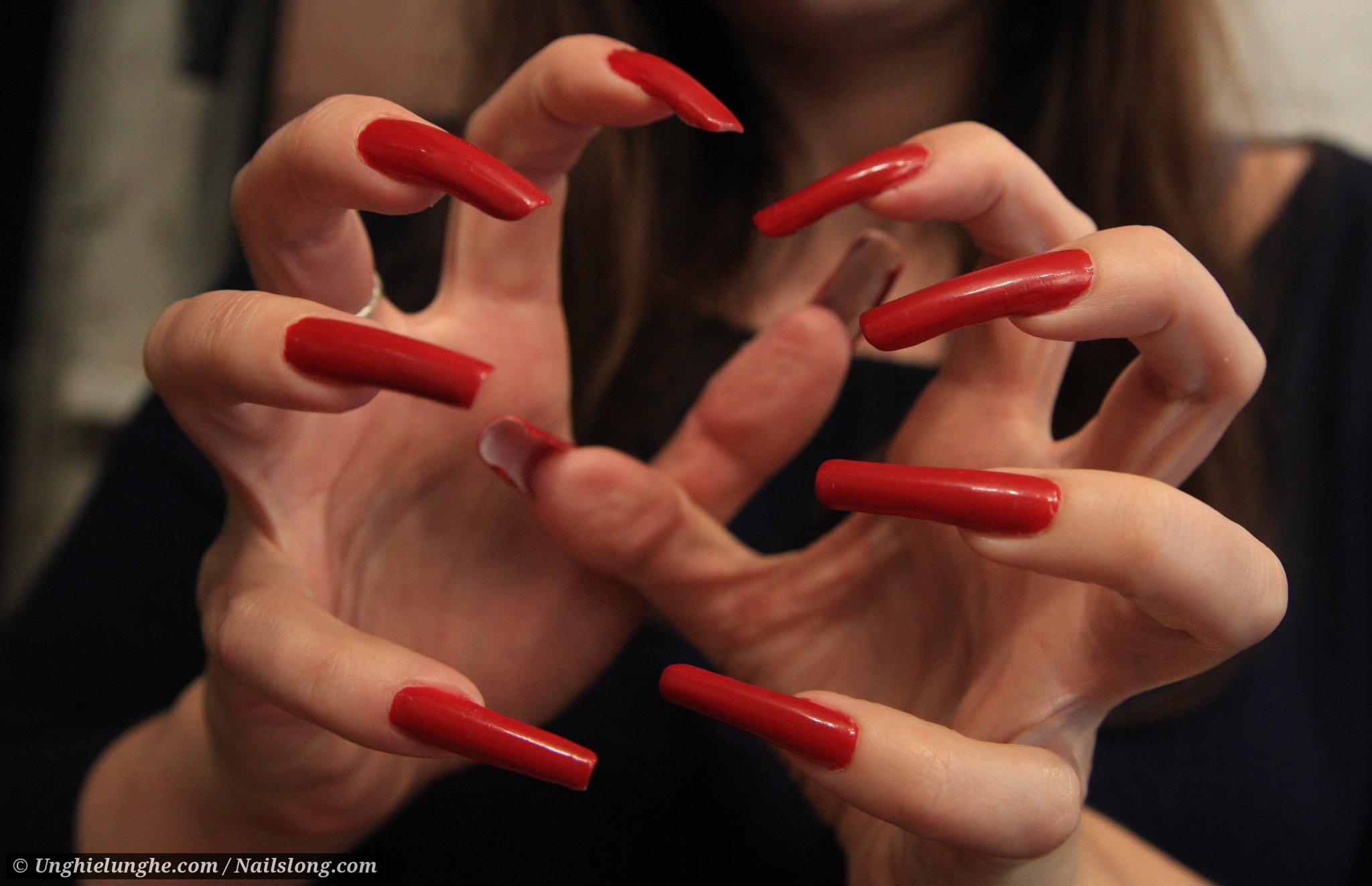 Queen of Hearts Nail Design for Long Nails - wide 4