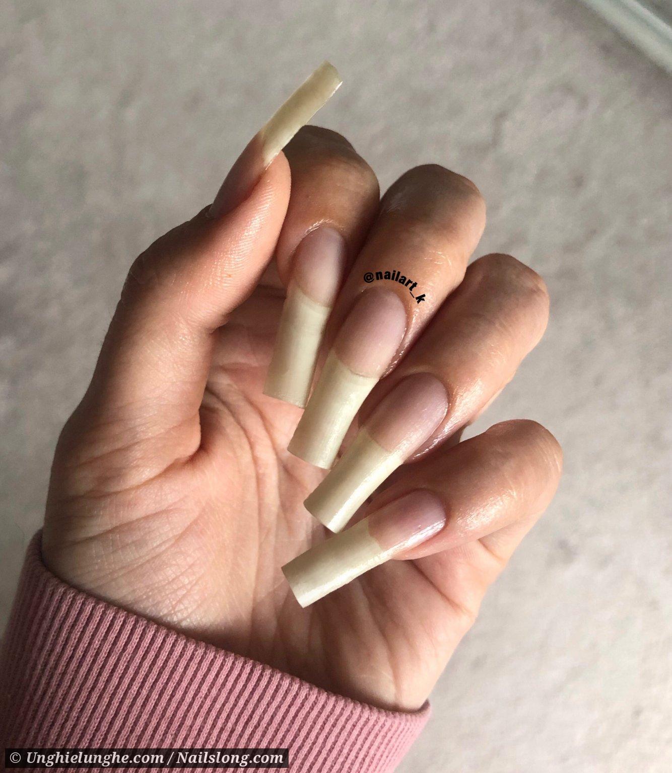 Nailart K Nailslong